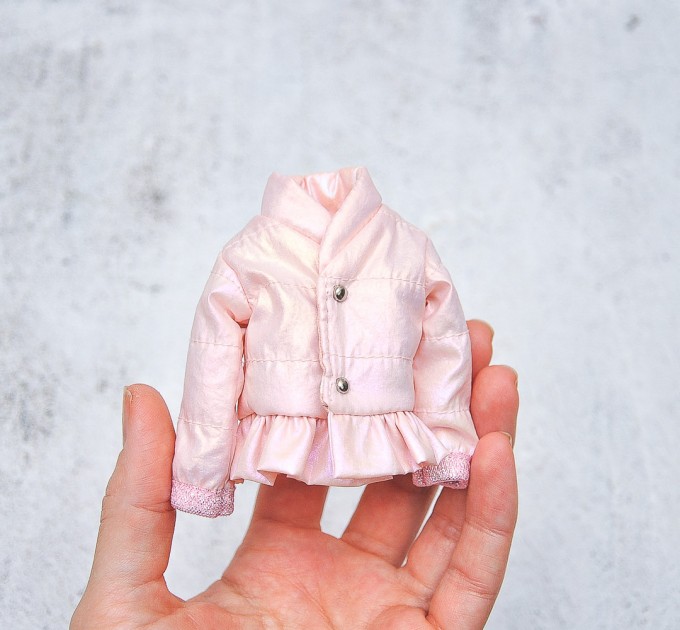 Blythe doll shiny  pink jacket