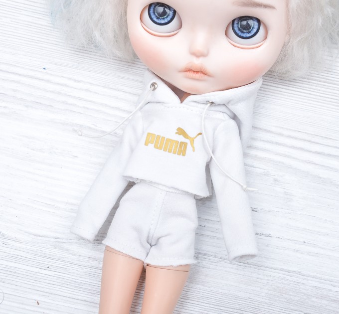 white puma set for Blythe doll