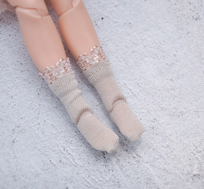 Blythe cream socks / Holala, Pullip socks / doll clothes